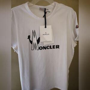 Mens Moncler T Shirt XL w Tags, Receipt *2017 Collection*